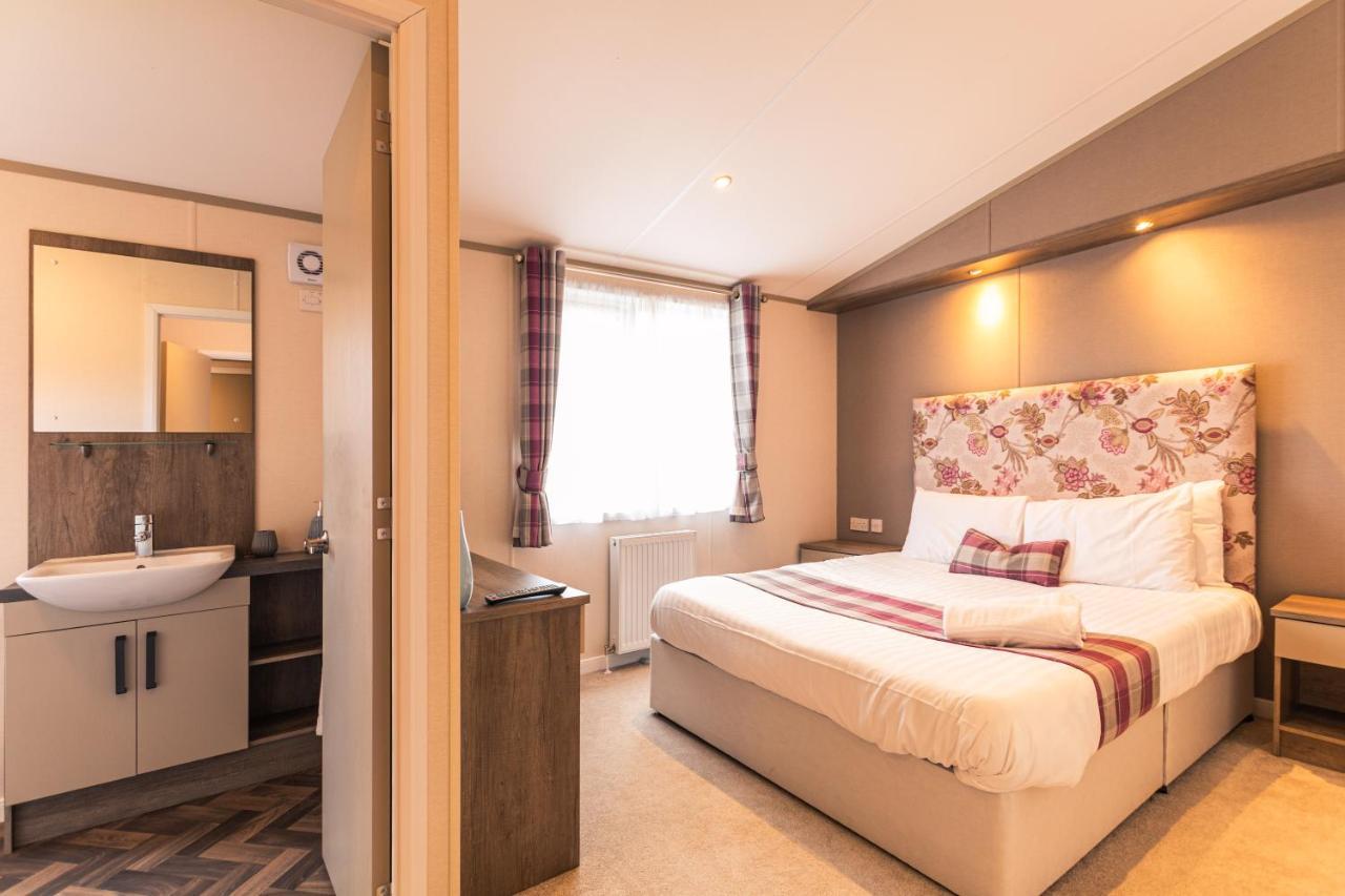 Springwell With Hot Tub * Malton